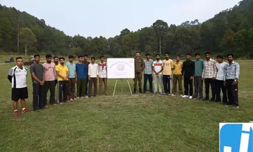 जम्मू-कश्मीर: नौशेरा में झांगर बटालियन ने चलाया नशा मुक्त जागरूकता अभियान जम्मू-कश्मीर: नौशेरा में झांगर बटालियन ने चलाया नशा मुक्त जागरूकता अभियान