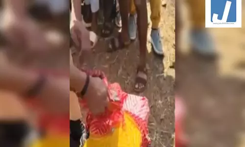 मिस्ट्री बॉक्स से मचा हड़कंप: ग्रामीणों ने समझा काला जादू, पुलिस ने खोला तो निकला...