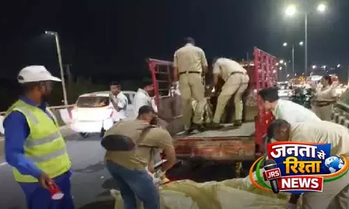 Bhubaneswar: फायर स्टेशन फ्लाईओवर पर ट्रक की कई वाहनों से टक्कर, 3 की मौत और एक की हालत गंभीर Bhubaneswar: फायर स्टेशन फ्लाईओवर पर ट्रक की कई वाहनों से टक्कर, 3 की मौत और एक की हालत गंभीर