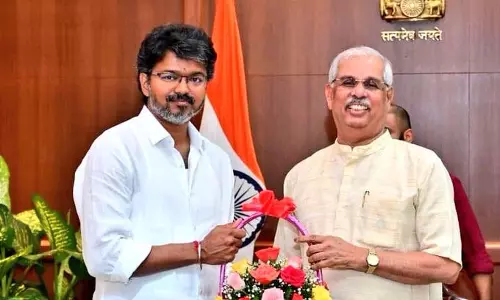 तमिलनाडु में नई सरकार का गठन, विजय कल सुबह 10 बजे लेंगे शपथ तमिलनाडु में नई सरकार का गठन, विजय कल सुबह 10 बजे लेंगे शपथ