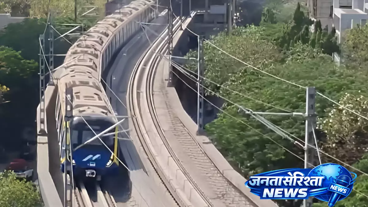 मुंबई मेट्रो लाइन 2B पर चेंबूर स्टेशन के CMRS निरीक्षण की तैयारी मुंबई मेट्रो लाइन 2B पर चेंबूर स्टेशन के CMRS निरीक्षण की तैयारी