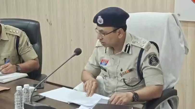 क्राइम मीटिंग में लंबित मामलों के शीघ्र निराकरण पर एसएसपी का फोकस क्राइम मीटिंग में लंबित मामलों के शीघ्र निराकरण पर एसएसपी का फोकस