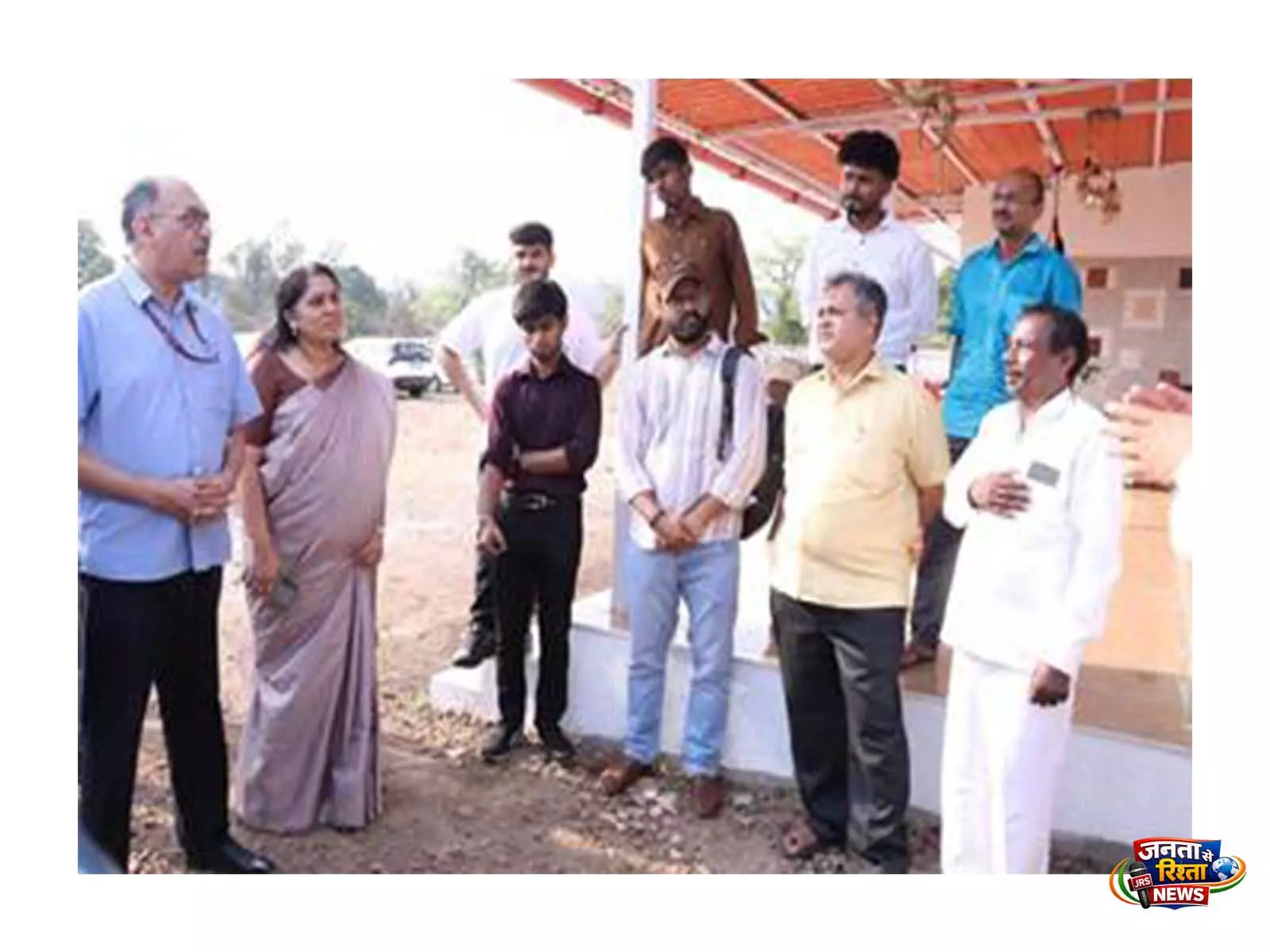मत्स्य पालन सचिव लिखी ने Maharashtra में भारत के पहले सजावटी मछली ब्रूड बैंक का दौरा किया मत्स्य पालन सचिव लिखी ने Maharashtra में भारत के पहले सजावटी मछली ब्रूड बैंक का दौरा किया
