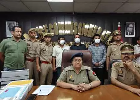 टूर पैकेज के नाम पर करोड़ों की ठगी, रेंजर्स क्लब कंपनी के 3 डायरेक्टर गिरफ्तार टूर पैकेज के नाम पर करोड़ों की ठगी, रेंजर्स क्लब कंपनी के 3 डायरेक्टर गिरफ्तार