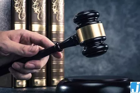 अल फलाह यूनिवर्सिटी के निदेशक जवाद सिद्दीकी 3 दिन की पुलिस रिमांड पर अल फलाह यूनिवर्सिटी के निदेशक जवाद सिद्दीकी 3 दिन की पुलिस रिमांड पर