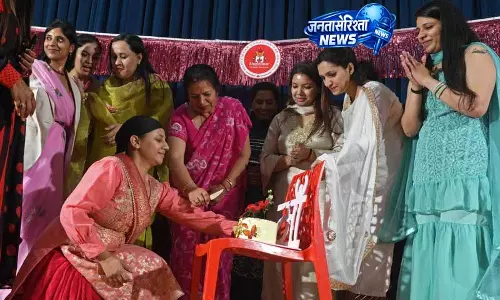 Mothers Day 2026: शहर में प्यार और यादों का जश्न Mothers Day 2026: शहर में प्यार और यादों का जश्न