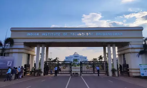 IIT भुवनेश्वर में दर्दनाक हादसा, PhD छात्र की छठी मंज़िल से गिरकर मौत
