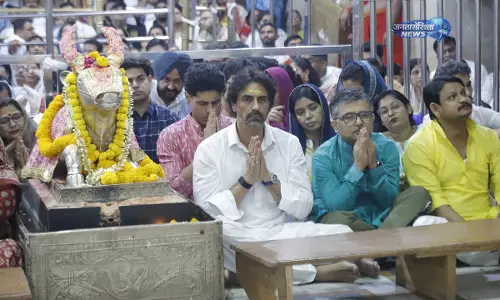 Actor अर्जुन रामपाल ने उज्जैन के महाकालेश्वर मंदिर में की भस्म आरती Actor अर्जुन रामपाल ने उज्जैन के महाकालेश्वर मंदिर में की भस्म आरती