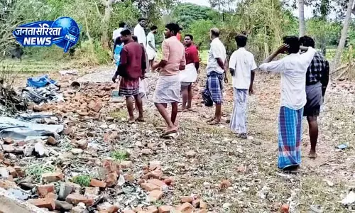 Kumbakonam में पटाखा निर्माण स्थल पर विस्फोट, जांच शुरू Kumbakonam में पटाखा निर्माण स्थल पर विस्फोट, जांच शुरू