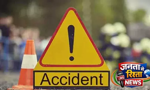 Pahala में यात्री बस की हाइवा ट्रक से टक्कर, 7 घायल Pahala में यात्री बस की हाइवा ट्रक से टक्कर, 7 घायल