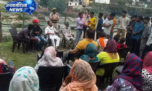 Jammu: नागरिक समस्याओं के समाधान के लिए मगोत्रा की पहल Jammu: नागरिक समस्याओं के समाधान के लिए मगोत्रा की पहल