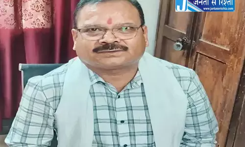 ADM कोर्ट के बाबू गिरफ्तार, ACB की बड़ी कार्रवाई ADM कोर्ट के बाबू गिरफ्तार, ACB की बड़ी कार्रवाई