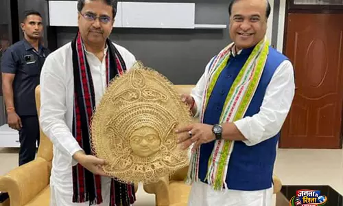 त्रिपुरा के CM ने असम में NDA विधायक दल के नेता चुने जाने पर हिमंत बिस्वा सरमा को दी बधाई त्रिपुरा के CM ने असम में NDA विधायक दल के नेता चुने जाने पर हिमंत बिस्वा सरमा को दी बधाई