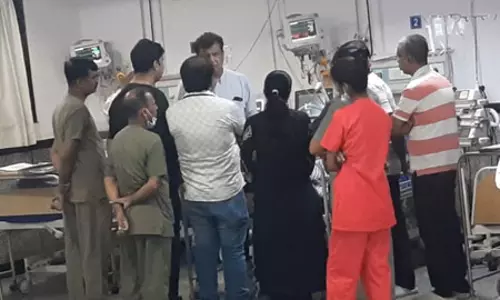 सीजेरियन डिलीवरी के बाद किडनी फेल, प्रसूता महिलाओं में हड़कंप सीजेरियन डिलीवरी के बाद किडनी फेल, प्रसूता महिलाओं में हड़कंप
