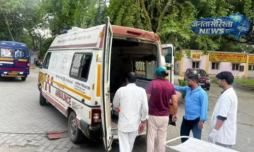 Delhi-मेरठ एक्सप्रेसवे पर दर्दनाक हादसा, ट्रक की टक्कर से दो बाइक सवार युवकों की मौत Delhi-मेरठ एक्सप्रेसवे पर दर्दनाक हादसा, ट्रक की टक्कर से दो बाइक सवार युवकों की मौत