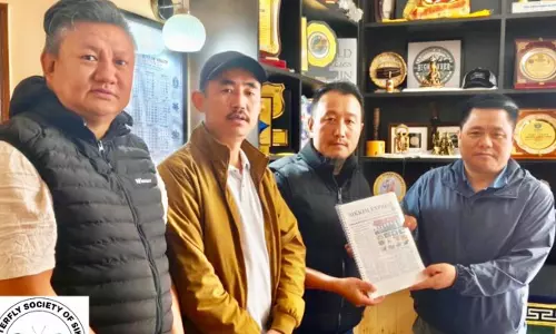 Sikkim: 14 साल के तितली रिसर्च और संरक्षण कार्य की रिपोर्ट वन मंत्री को सौंपी गई