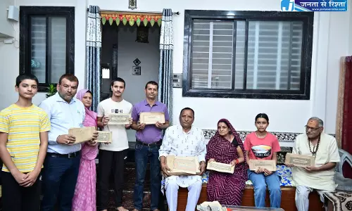500 साल पुरानी सांस्कृतिक विरासत का डिजिटल संरक्षण, पेंड्रा में मिलीं दुर्लभ पांडुलिपियां 500 साल पुरानी सांस्कृतिक विरासत का डिजिटल संरक्षण, पेंड्रा में मिलीं दुर्लभ पांडुलिपियां