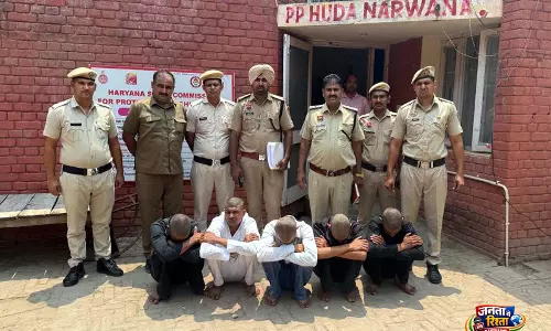 Jind में व्यापारी से 1 लाख की उगाही मांगने वाले 5 आरोपी गिरफ्तार Jind में व्यापारी से 1 लाख की उगाही मांगने वाले 5 आरोपी गिरफ्तार