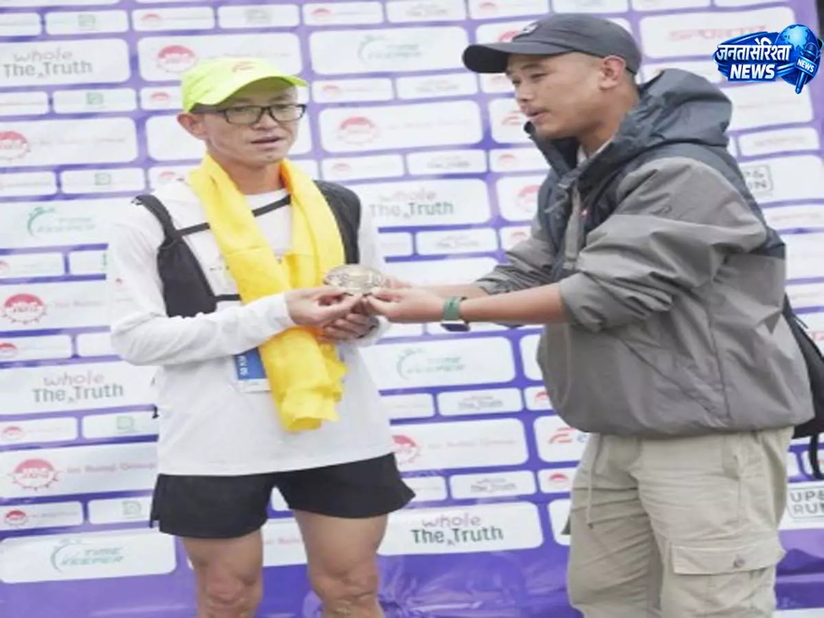 Sikkim: हेडमास्टर जीएम लिंबू ने दौड़ने का जुनून साझा कर छात्रों को किया प्रेरित Sikkim: हेडमास्टर जीएम लिंबू ने दौड़ने का जुनून साझा कर छात्रों को किया प्रेरित