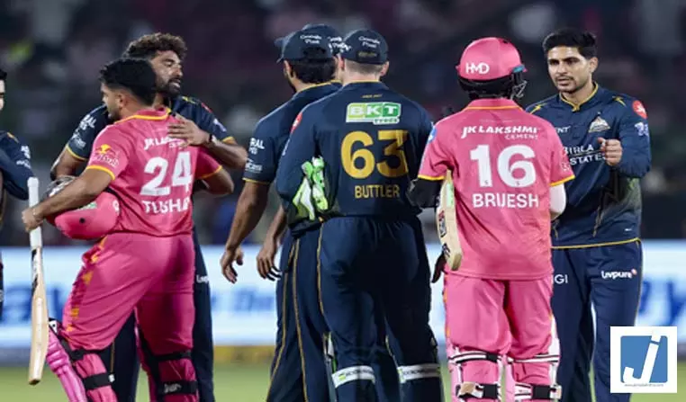 IPL 2026: GT अंकतालिका में दूसरे स्थान पर तो RR टॉप-4 से बाहर, अब इस गेंदबाज के पास पर्पल कैप IPL 2026: GT अंकतालिका में दूसरे स्थान पर तो RR टॉप-4 से बाहर, अब इस गेंदबाज के पास पर्पल कैप