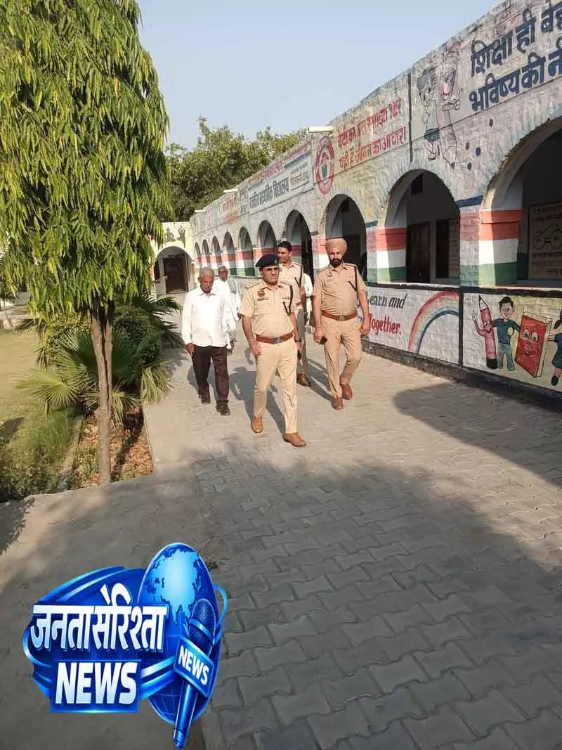 Sirsa में पंचायत उपचुनाव के लिए सुरक्षा बढ़ाई गई Sirsa में पंचायत उपचुनाव के लिए सुरक्षा बढ़ाई गई