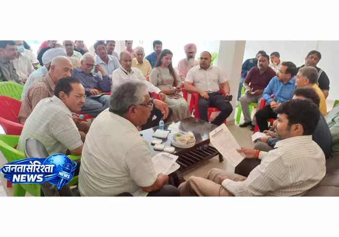 JMC कमिश्नर ने नागरिक सुविधाओं और शिकायतों का किया विस्तृत निरीक्षण JMC कमिश्नर ने नागरिक सुविधाओं और शिकायतों का किया विस्तृत निरीक्षण