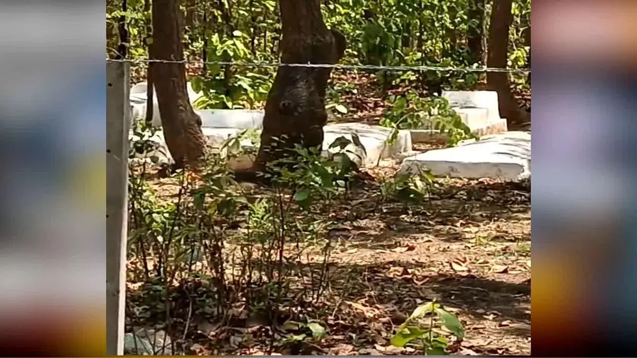 महिला के शव को दफनाने का विरोध, बस्तर में फिर बवाल महिला के शव को दफनाने का विरोध, बस्तर में फिर बवाल