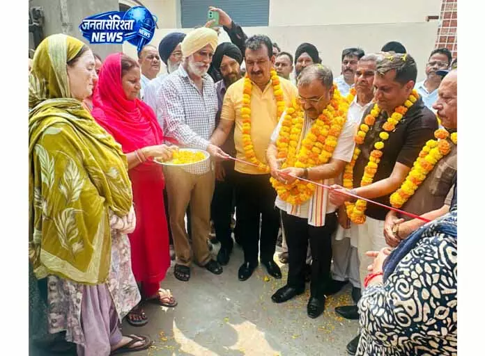 Randhawa ने कहा, विकास कार्यों से क्षेत्र का चेहरा बदलेगा Randhawa ने कहा, विकास कार्यों से क्षेत्र का चेहरा बदलेगा