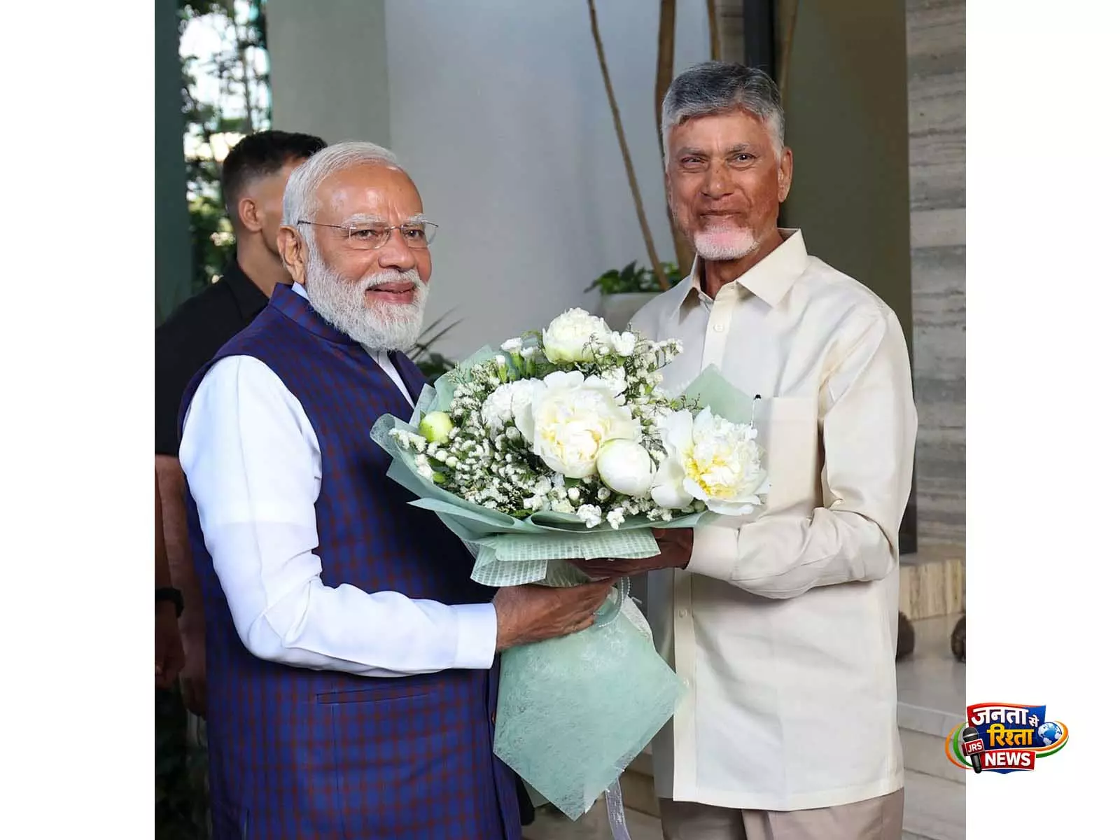 PM मोदी ने चंद्रबाबू नायडू से मुलाक़ात की, कहा—विचारों का आदान-प्रदान करके हमेशा खुशी होती है PM मोदी ने चंद्रबाबू नायडू से मुलाक़ात की, कहा—विचारों का आदान-प्रदान करके हमेशा खुशी होती है