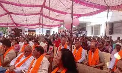 Jammu: गुरु नाभादास जयंती कार्यक्रम को मिला शानदार समर्थन Jammu: गुरु नाभादास जयंती कार्यक्रम को मिला शानदार समर्थन