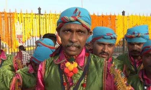 सोमनाथ मंदिर में अमृत पर्व कार्यक्रम, प्रधानमंत्री मोदी के स्वागत को लेकर उत्साहित कलाकार सोमनाथ मंदिर में अमृत पर्व कार्यक्रम, प्रधानमंत्री मोदी के स्वागत को लेकर उत्साहित कलाकार
