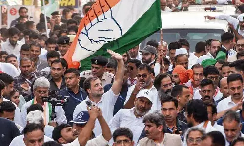 Haryana डायरी: यात्रा में राहुल की मौजूदगी से अफरा-तफरी मची Haryana डायरी: यात्रा में राहुल की मौजूदगी से अफरा-तफरी मची
