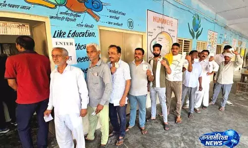 Jhajjar नगर निगम उपचुनाव में 1,727 मतदाताओं ने वोट डाला Jhajjar नगर निगम उपचुनाव में 1,727 मतदाताओं ने वोट डाला