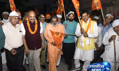 Kurukshetra बोर्ड ने तीर्थ समितियों से सहयोग मांगा Kurukshetra बोर्ड ने तीर्थ समितियों से सहयोग मांगा