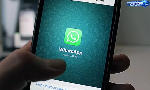 धनोरी में WhatsApp ग्रुप विवाद पर महिला से मारपीट, सोसाइटी में तनाव धनोरी में WhatsApp ग्रुप विवाद पर महिला से मारपीट, सोसाइटी में तनाव