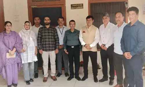 Jammu: उप महानिदेशक ने प्रगति कार्यों की समीक्षा की Jammu: उप महानिदेशक ने प्रगति कार्यों की समीक्षा की
