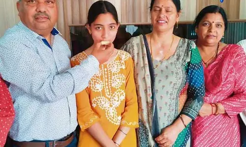 Himachal  बोर्ड 10वीं का रिजल्ट घोषित, छात्र सफलता में निरंतर बढ़ोतरी