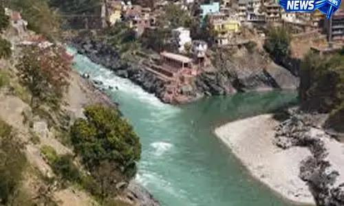 Somnath Dham: जानें कौन सी हैं तीन पवित्र नदियां Somnath Dham: जानें कौन सी हैं तीन पवित्र नदियां