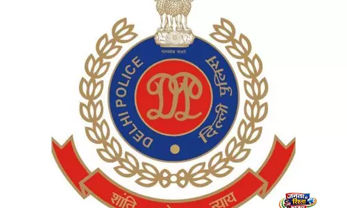 दिल्ली के क्लब के बाहर पूर्वोत्तर की महिलाओं ने छेड़छाड़ और मारपीट का आरोप लगाया, FIR दर्ज दिल्ली के क्लब के बाहर पूर्वोत्तर की महिलाओं ने छेड़छाड़ और मारपीट का आरोप लगाया, FIR दर्ज