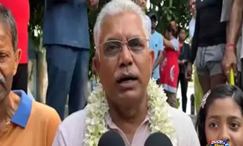 यह उनकी समस्या है, हमारी नहीं, TMC के रिजू दत्ता के निलंबन पर पश्चिम बंगाल के मंत्री दिलीप घोष यह उनकी समस्या है, हमारी नहीं, TMC के रिजू दत्ता के निलंबन पर पश्चिम बंगाल के मंत्री दिलीप घोष
