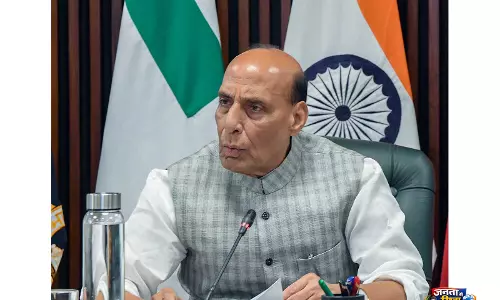 भारत की आध्यात्मिक चेतना का प्रतीक: Rajnath Singh ने सोमनाथ मंदिर की 75वीं वर्षगांठ पर दीं शुभकामनाएं भारत की आध्यात्मिक चेतना का प्रतीक: Rajnath Singh ने सोमनाथ मंदिर की 75वीं वर्षगांठ पर दीं शुभकामनाएं