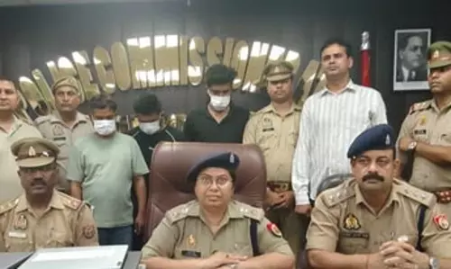 गाड़ी का शीशा तोड़कर लैपटॉप चोरी करने वाले गैंग का पर्दाफाश, तीन आरोपी गिरफ्तार