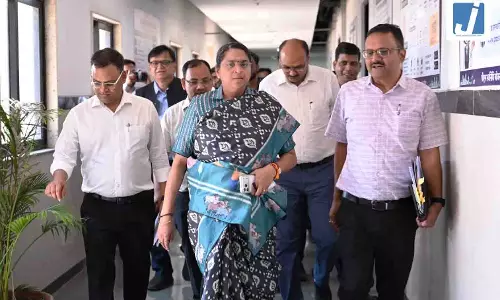 नगरीय प्रशासन विभाग की नई सचिव पहुंचीं इंद्रावती भवन नगरीय प्रशासन विभाग की नई सचिव पहुंचीं इंद्रावती भवन