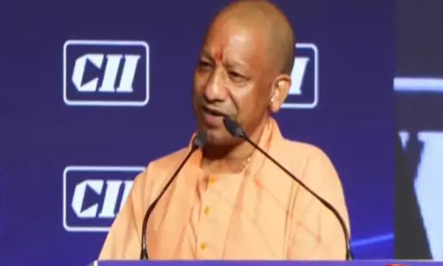 उत्तर प्रदेश का पुनर्जन्म: CM योगी ने माफिया राज से औद्योगिक केंद्र बनने तक के सफर को किया रेखांकित उत्तर प्रदेश का पुनर्जन्म: CM योगी ने माफिया राज से औद्योगिक केंद्र बनने तक के सफर को किया रेखांकित