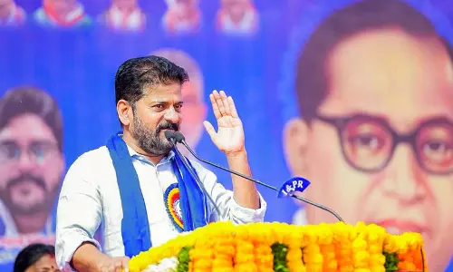 Revanth Reddy ने बंदी भागीरथ मामले में तत्काल जांच के आदेश दिए
