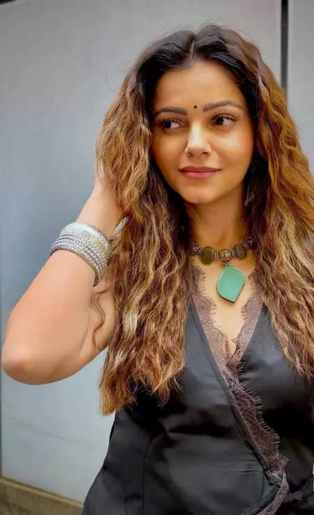 असली फेमिनिज्म वही, जहां पुरुष अपनी महिला को पहचान बनाने का पूरा मौका दे : रुबीना दिलैक असली फेमिनिज्म वही, जहां पुरुष अपनी महिला को पहचान बनाने का पूरा मौका दे : रुबीना दिलैक