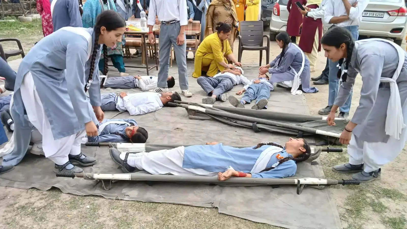 Mandi: मॉक ड्रिल से परखी गई आपदा तैयारियां Mandi: मॉक ड्रिल से परखी गई आपदा तैयारियां