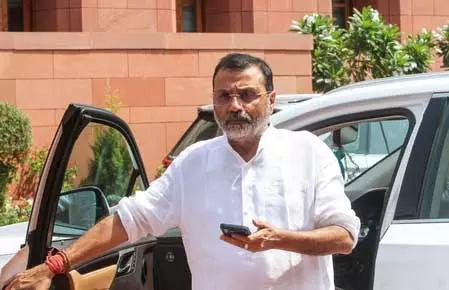 निशिकांत दुबे का कांग्रेस पर हमला, बोले-धारा 370 के विरोध में डॉ. मुखर्जी को नेहरू ने कराया था गिरफ्तार निशिकांत दुबे का कांग्रेस पर हमला, बोले-धारा 370 के विरोध में डॉ. मुखर्जी को नेहरू ने कराया था गिरफ्तार
