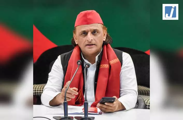 पीएम मोदी की अपील पर अखिलेश का तंज, बोले-चुनाव खत्म होते ही संकट याद आ गया पीएम मोदी की अपील पर अखिलेश का तंज, बोले-चुनाव खत्म होते ही संकट याद आ गया