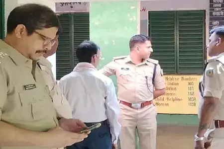 स्कूल में किशोरी की हत्या का खुलासा, प्रेमी ने ली थी जान स्कूल में किशोरी की हत्या का खुलासा, प्रेमी ने ली थी जान